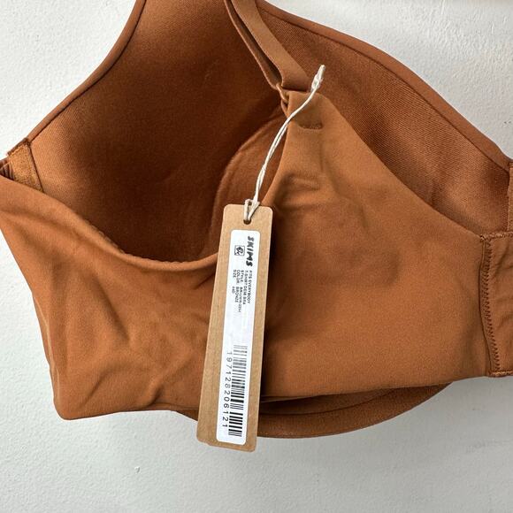 44D NWT SKIMS Fits Everybody T-Shirt Bra Bronze Underwire Seamless Comfort - Picture 4 of 5